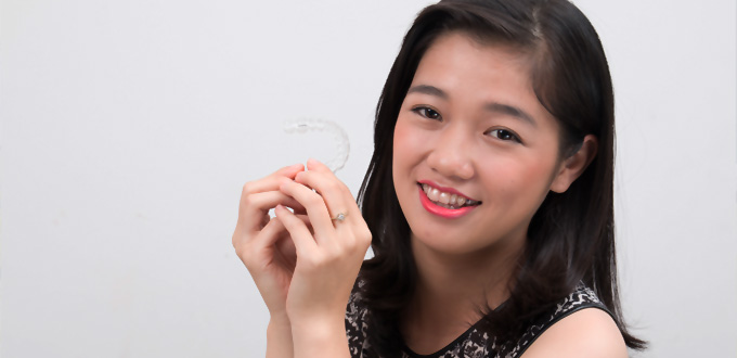 Không cần lo ngại về vấn đề thẩm mỹ với các khay chỉnh nha trong suốt – Invisalign chỉnh nha trong suốt – Invisalign