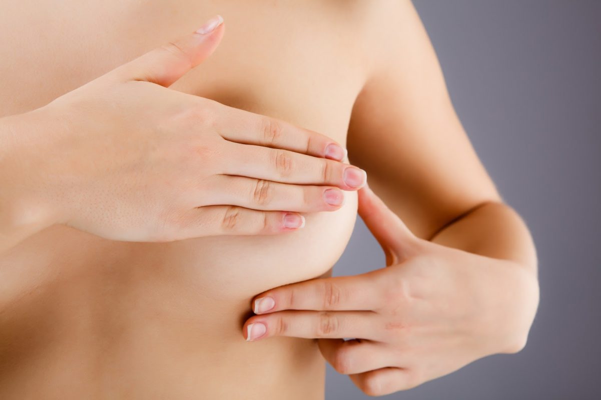 Cách chăm sóc ngực sau khi nâng