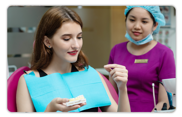 Porcelain teeth on removable denture