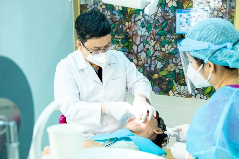 Thạc sĩ - Bác sĩ Trần Minh Trí Chỉ cần nhìn thấy