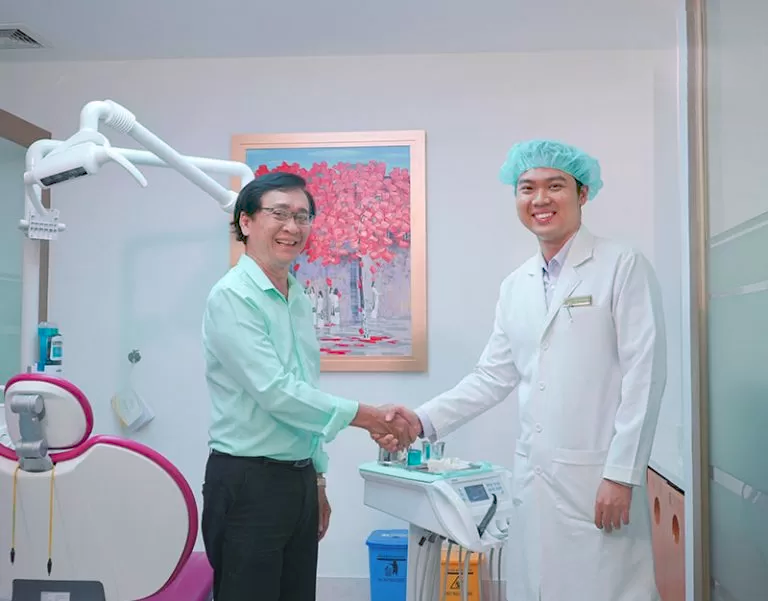 NGUYEN HOANG LOC, D.D.S Hình ảnh bác sĩ