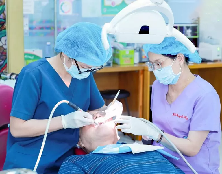 VU THI PHUONG LAN, D.D.S Mang trong mình nhiều hoài bão