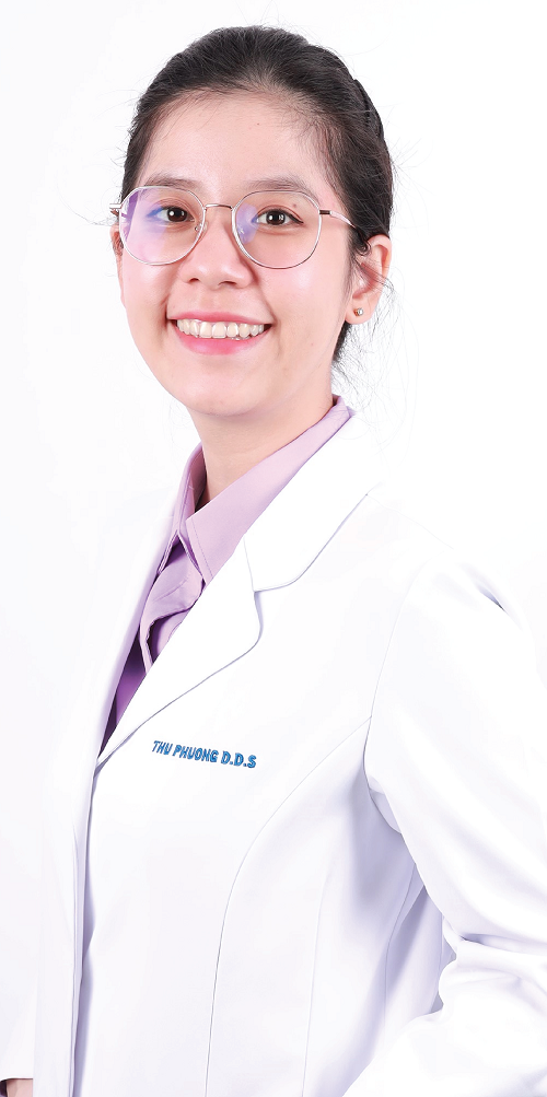 Meet Our Team hình bs Phương