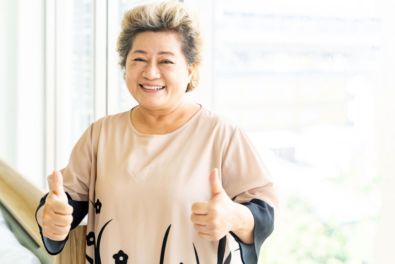 TRỒNG IMPLANT CHO NGƯỜI BỊ TIỂU ĐƯỜNG, LOÃNG XƯƠNG – CÓ NGUY HIỂM KHÔNG?