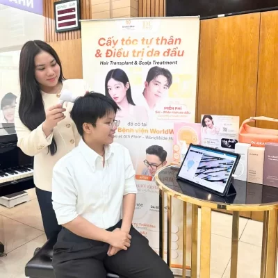 Cấy tóc tự thân DHI - Giải pháp cải thiện mật độ tóc và đường chân tóc tự nhiên Thăm khám và đánh giá tình trạng da đầu